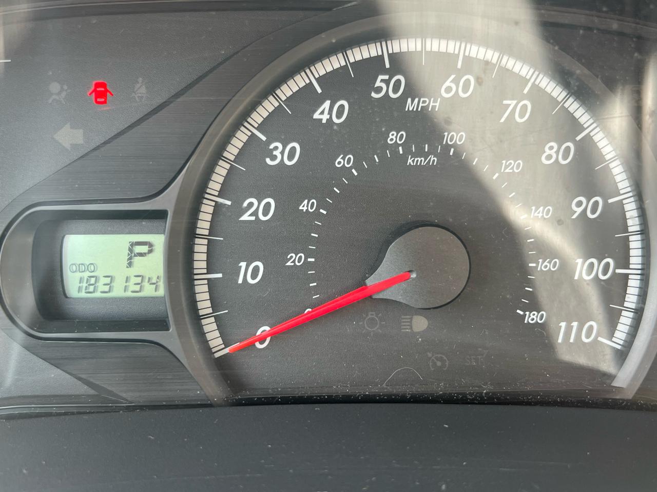 Toyota Sienna LE FWD 8-Passenger V6 2013