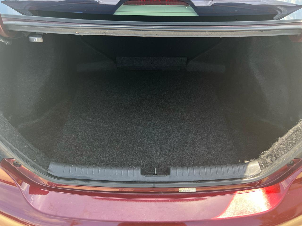 Honda Civic LX Sedan 5-Speed AT 2013