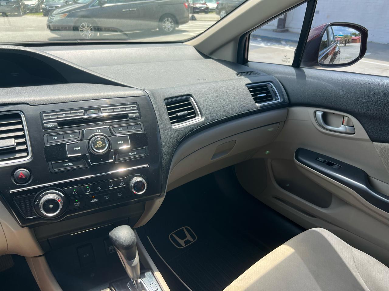 Honda Civic LX Sedan 5-Speed AT 2013