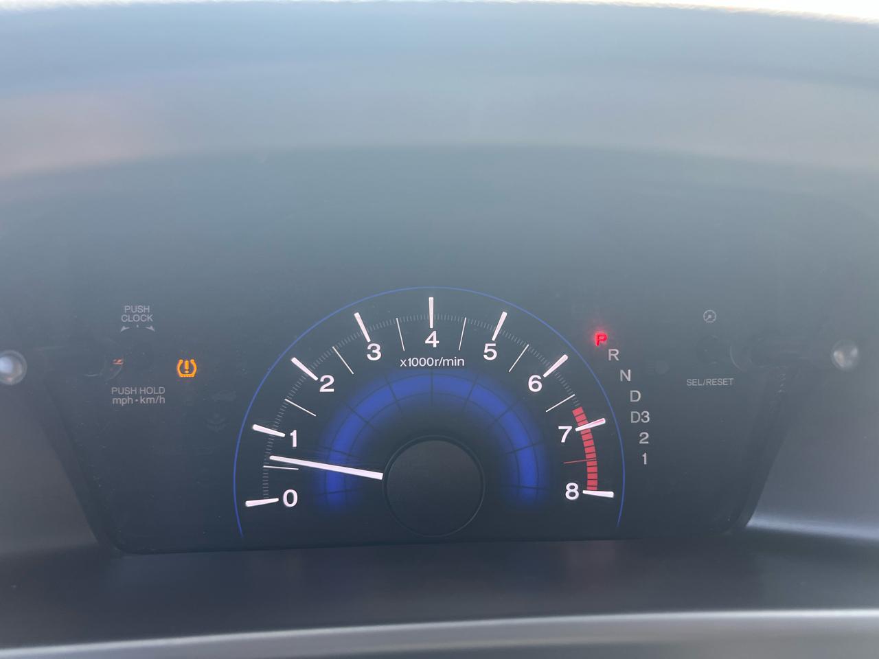 Honda Civic LX Sedan 5-Speed AT 2013
