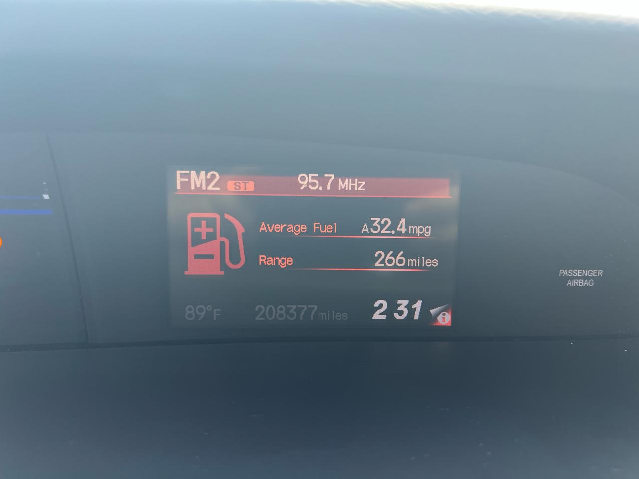 Honda Civic LX Sedan 5-Speed AT 2013