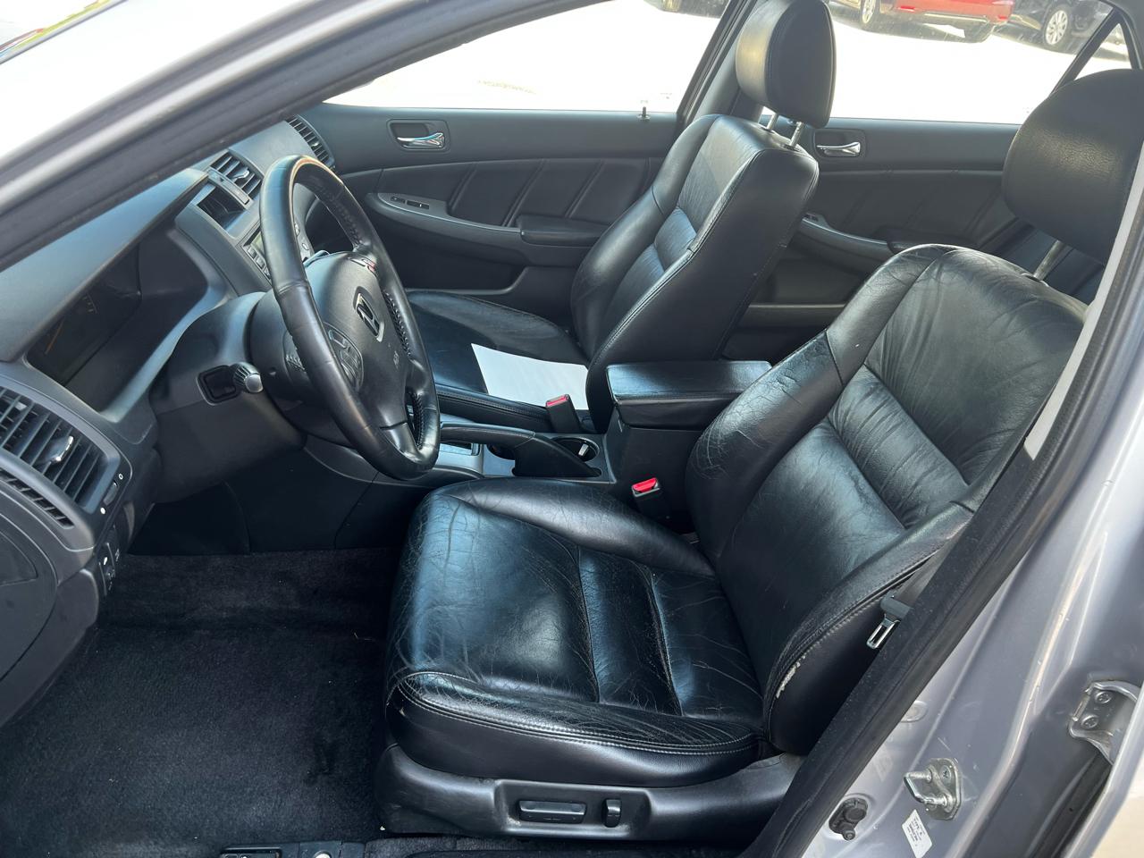 Honda Accord EX V-6 Sedan AT 2004
