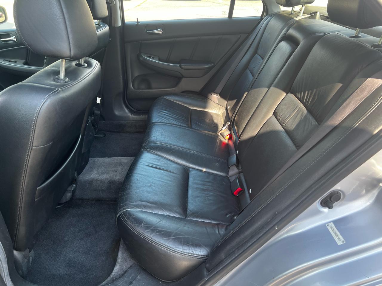 Honda Accord EX V-6 Sedan AT 2004