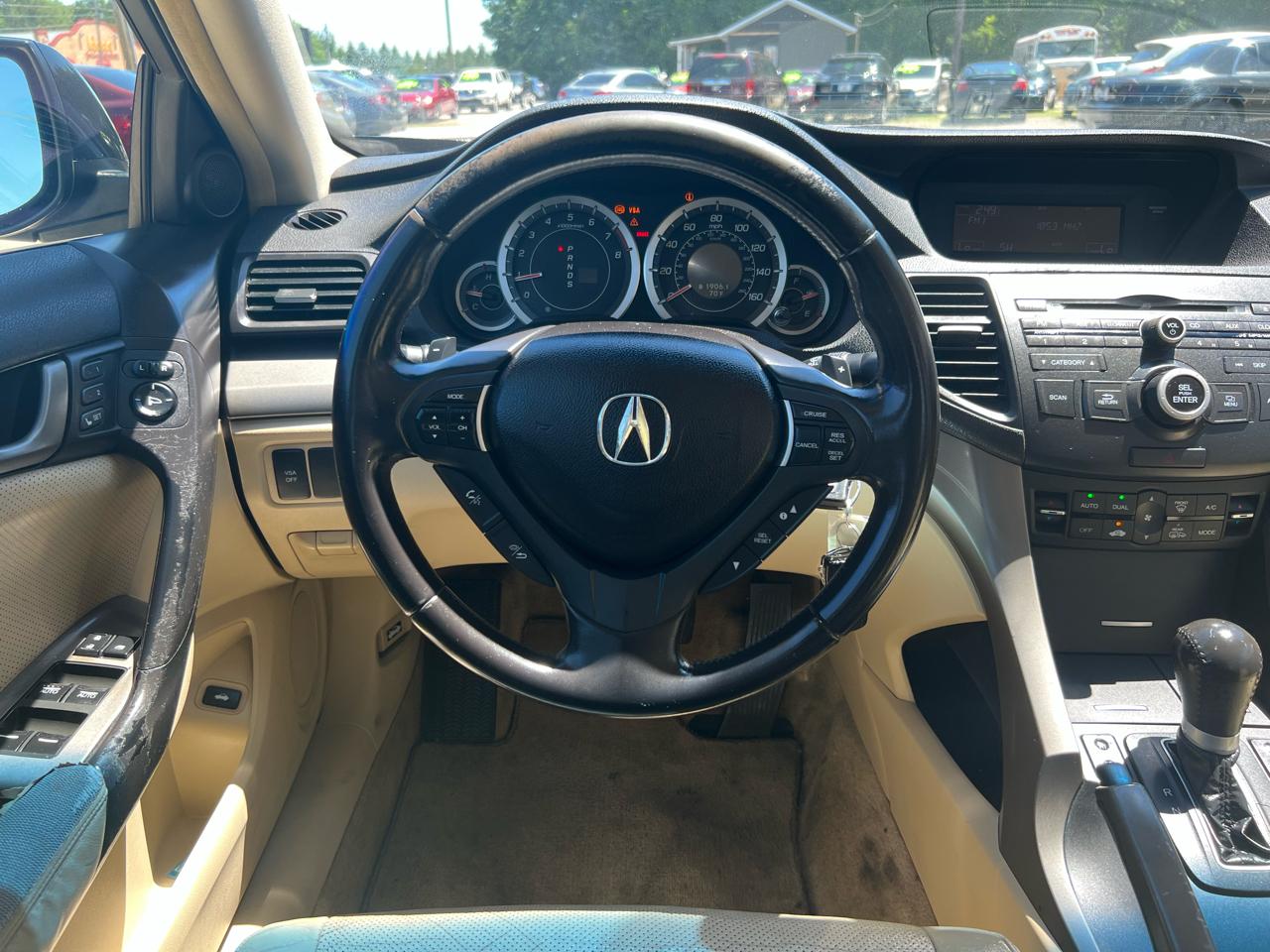 Acura TSX 5-Speed AT with Tech Package 2009