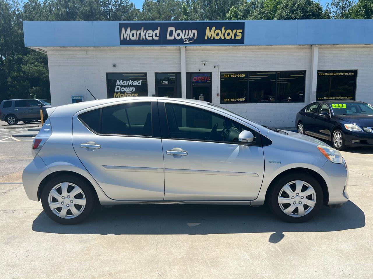 Toyota Prius c One 2013