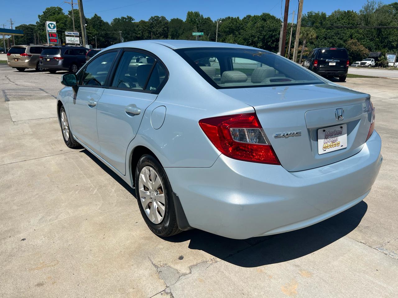 Honda Civic LX Sedan 5-Speed AT 2012