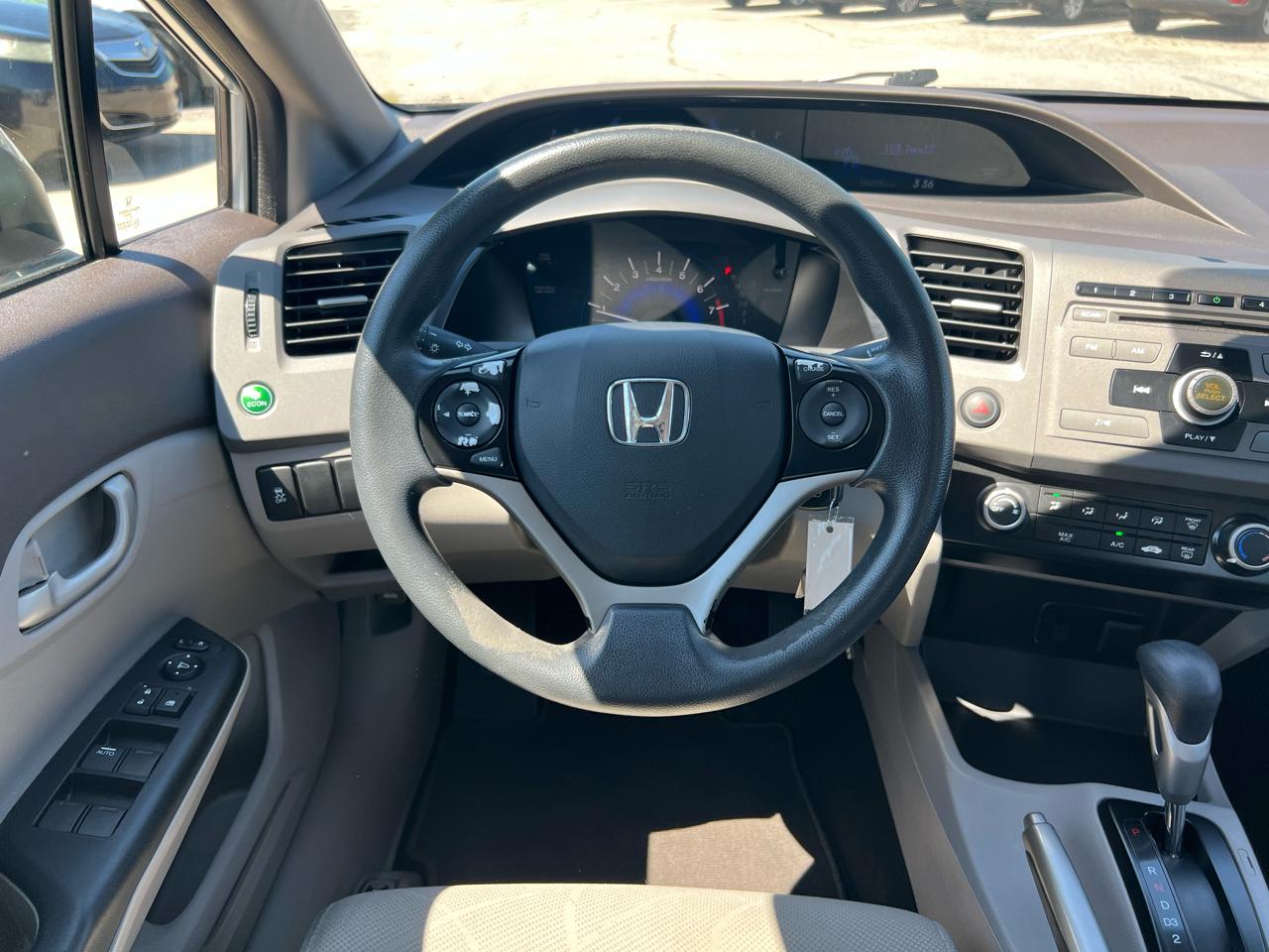 Honda Civic LX Sedan 5-Speed AT 2012