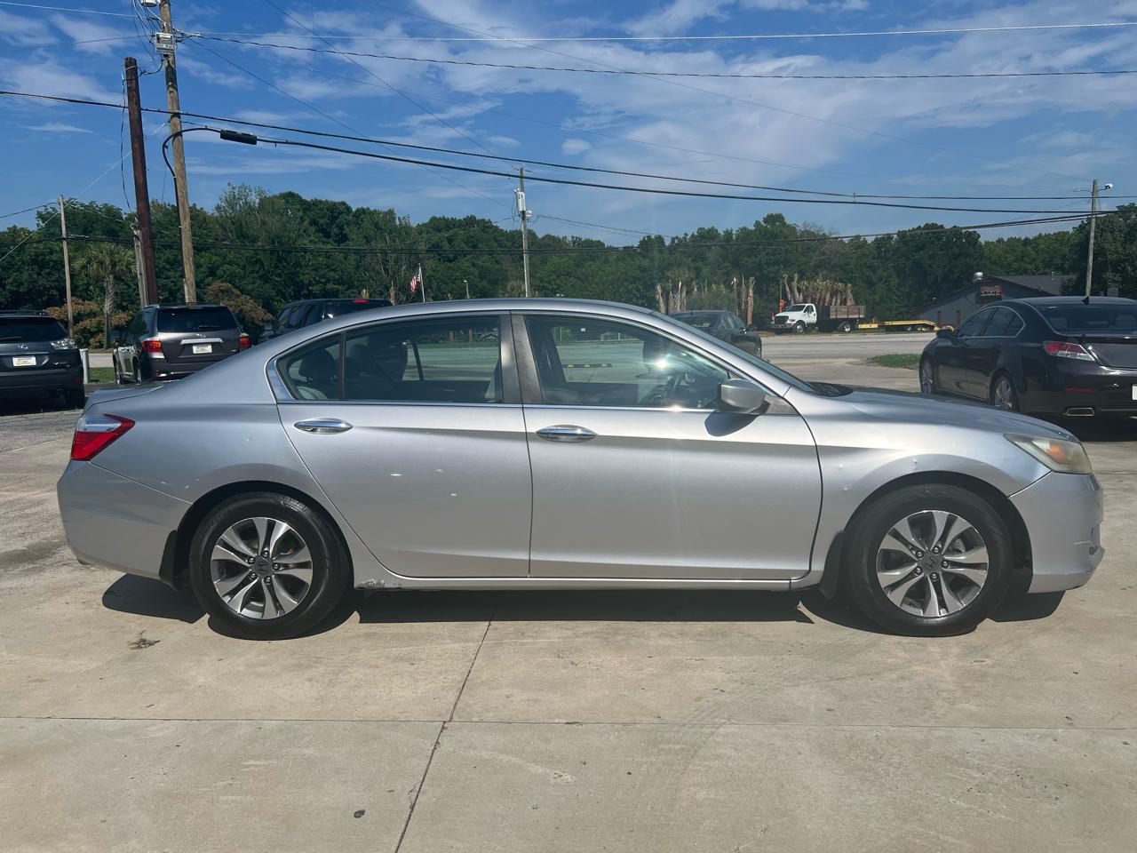 Honda Accord LX Sedan CVT 2013