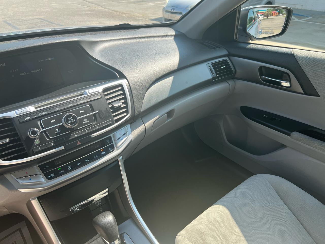 Honda Accord LX Sedan CVT 2013