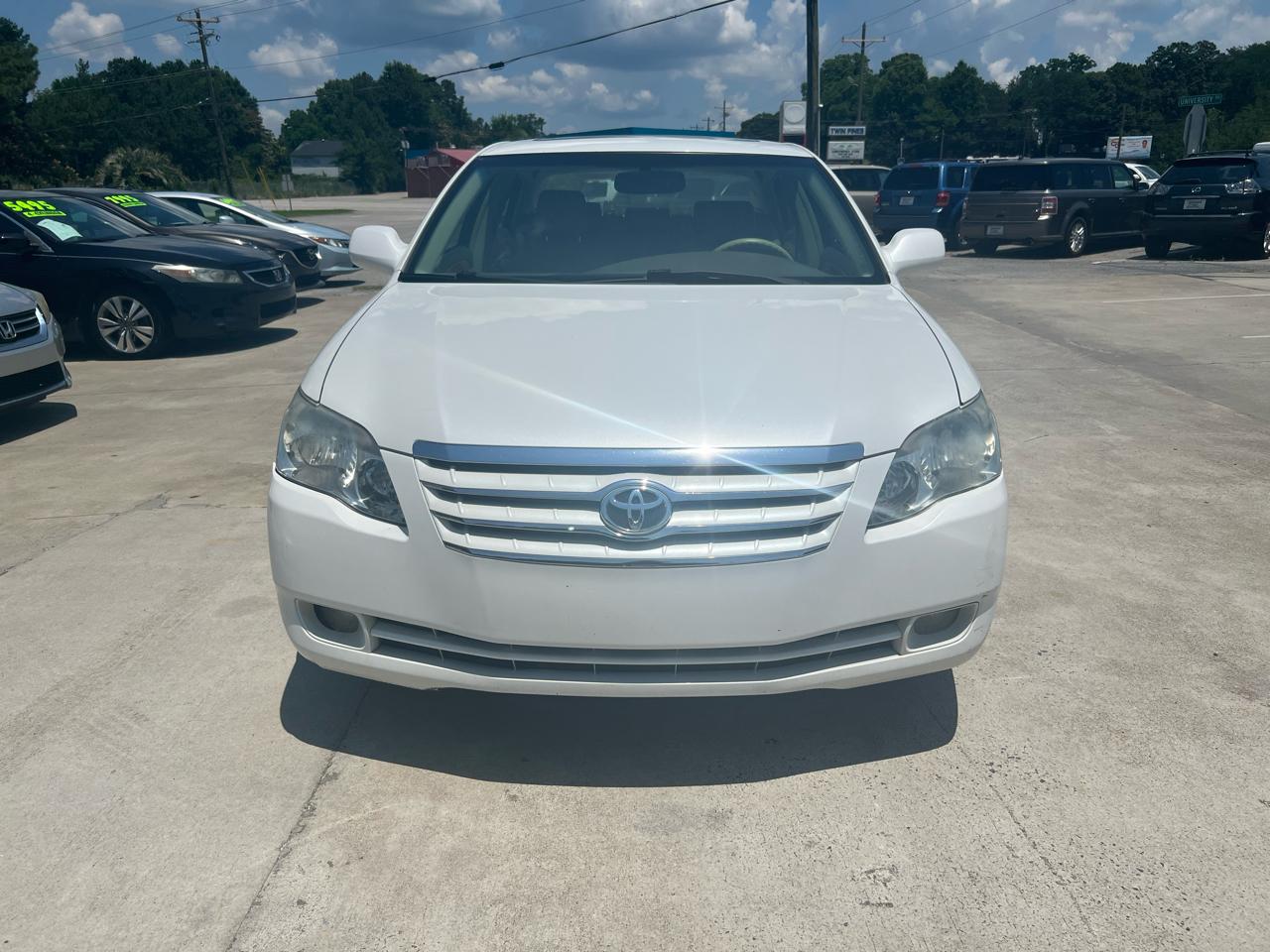 Toyota Avalon XLS 2006