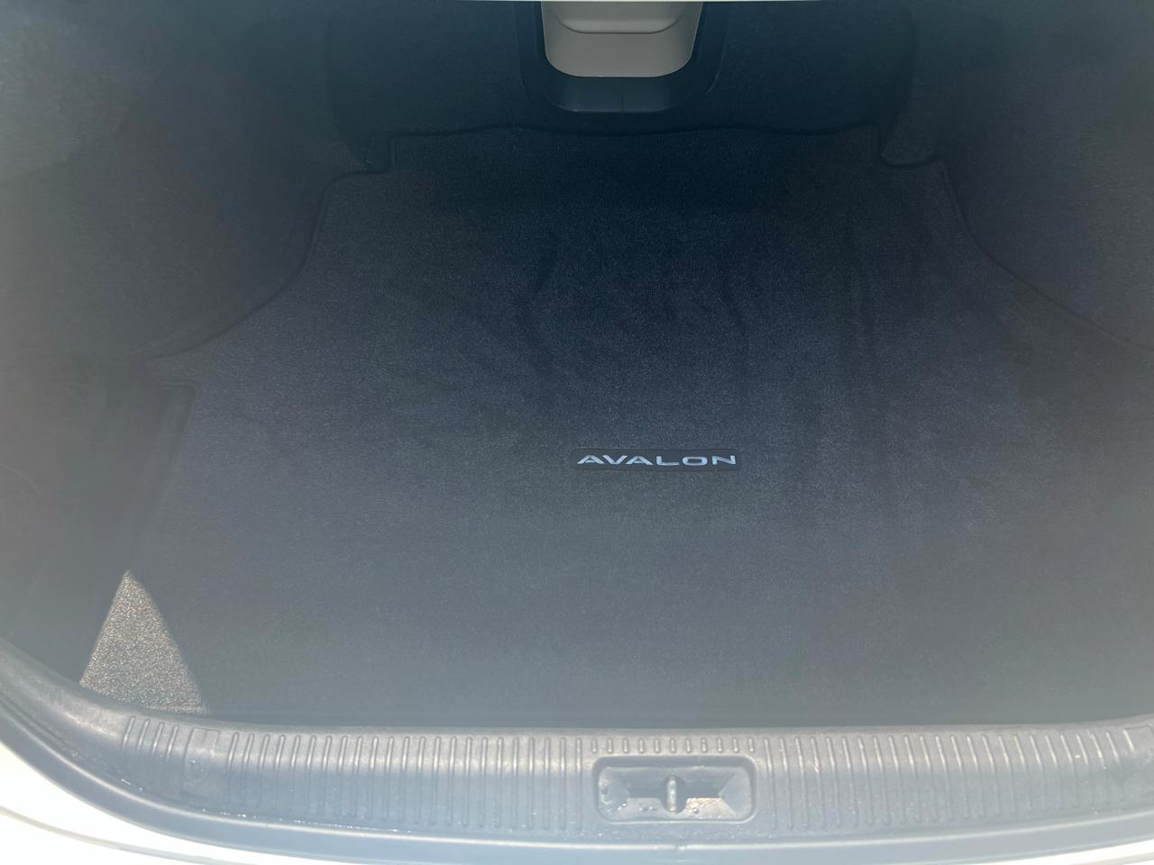 Toyota Avalon XLS 2006