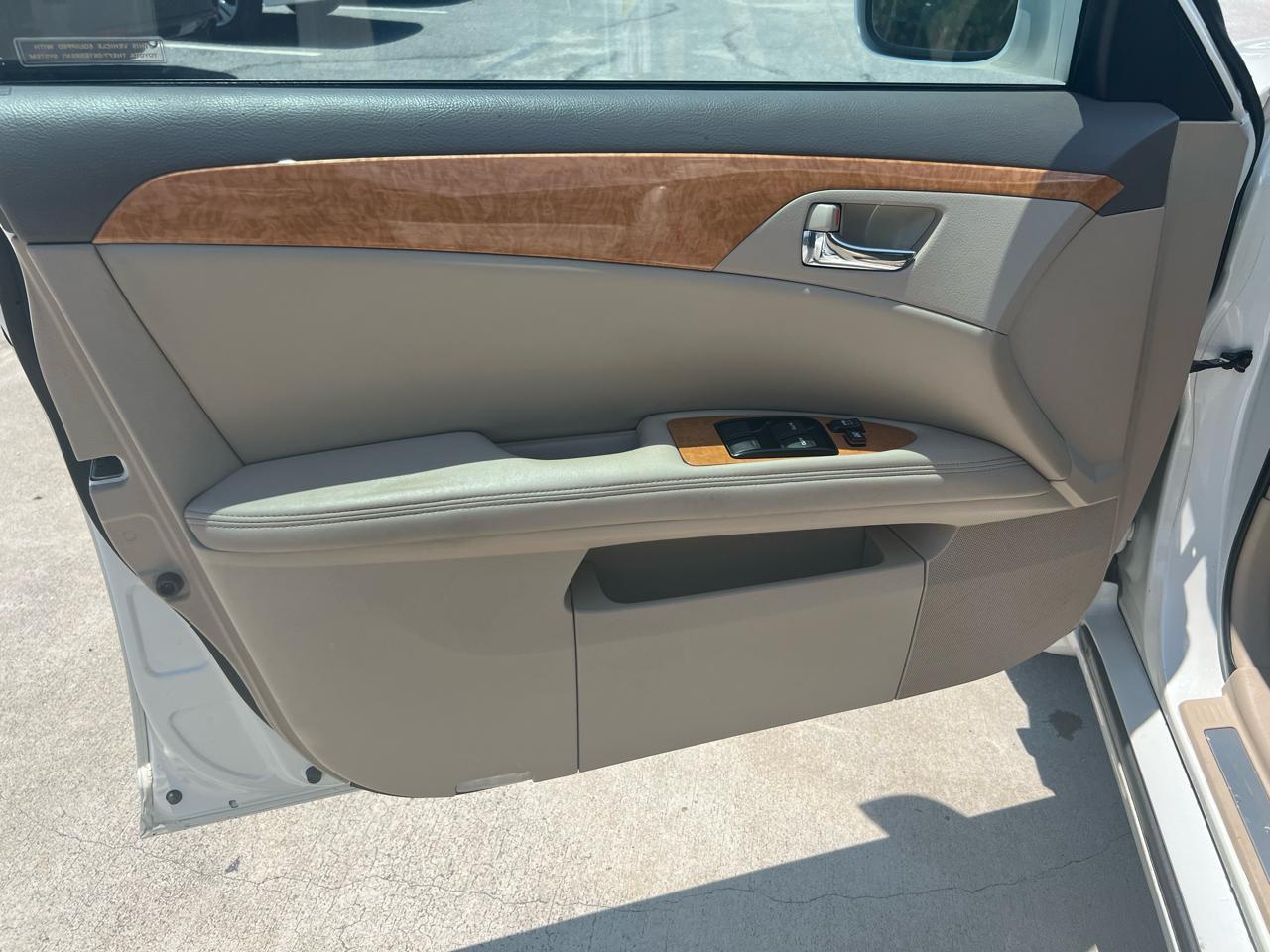 Toyota Avalon XLS 2006