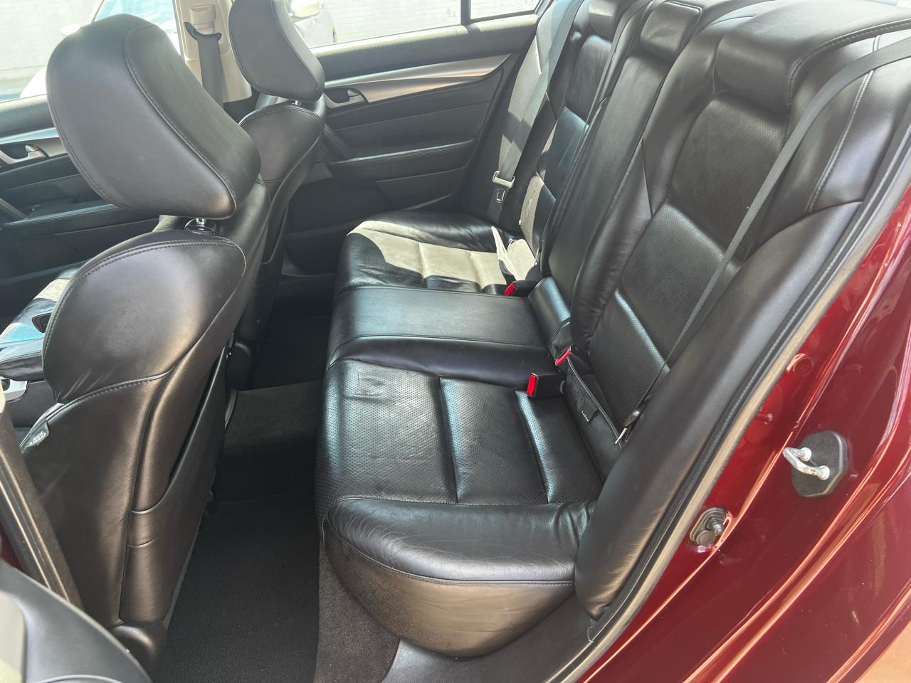 Acura TL 5-Speed AT with Tech Package 2009
