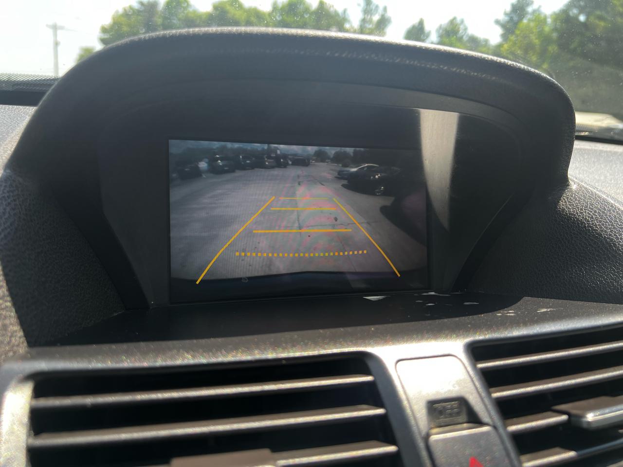 Acura TL 5-Speed AT with Tech Package 2009