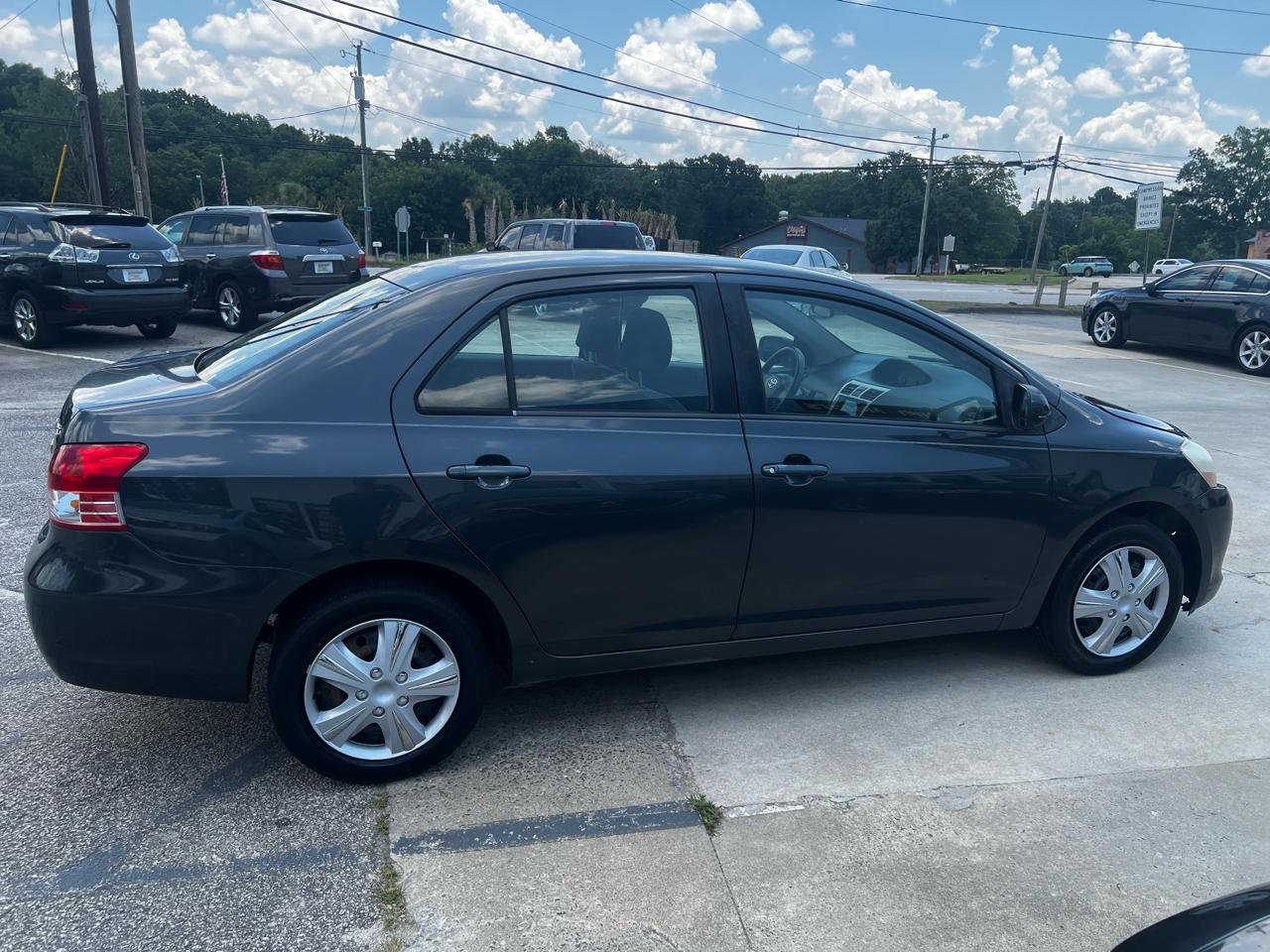 Toyota Yaris Sedan 2007