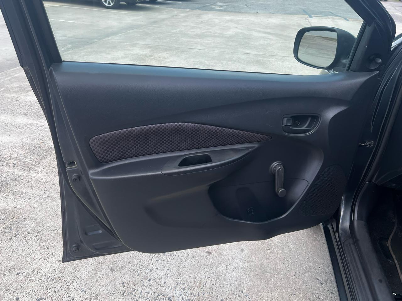 Toyota Yaris Sedan 2007