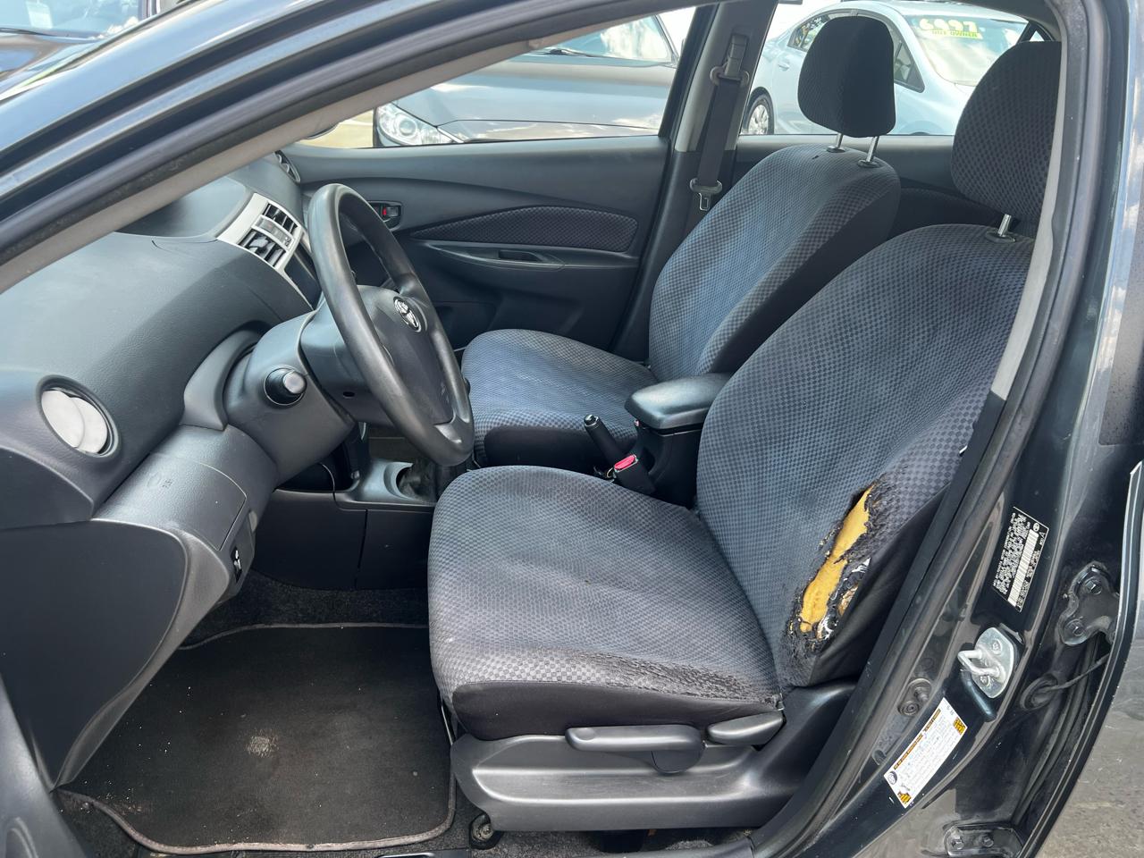 Toyota Yaris Sedan 2007