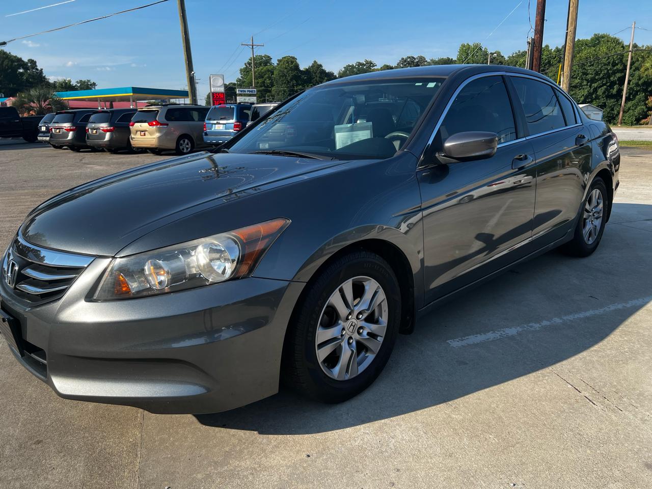 Honda Accord LX-P Sedan AT 2011