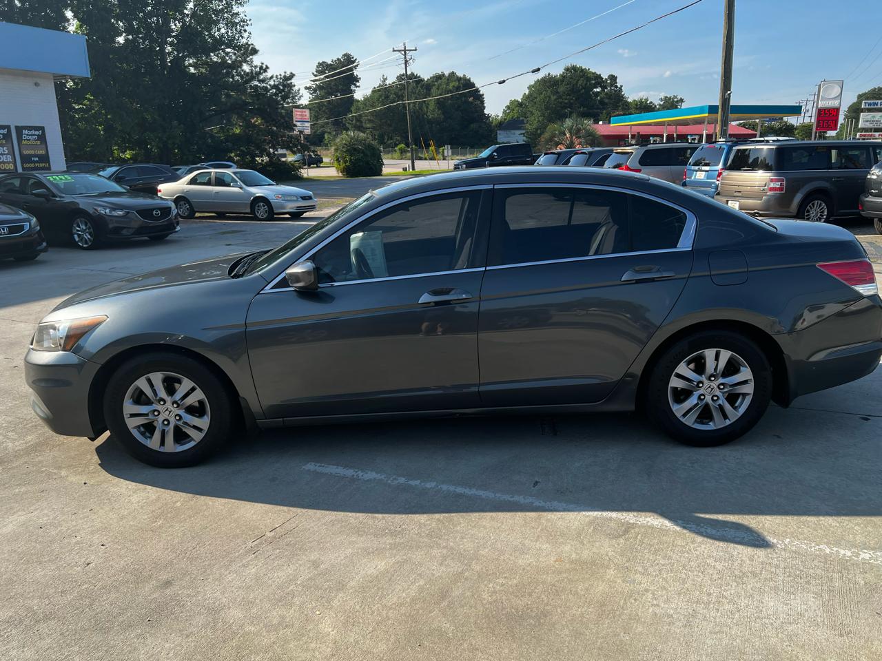 Honda Accord LX-P Sedan AT 2011