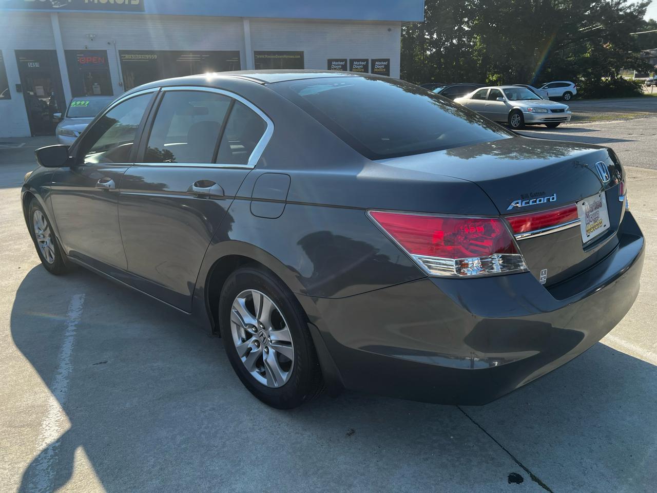 Honda Accord LX-P Sedan AT 2011