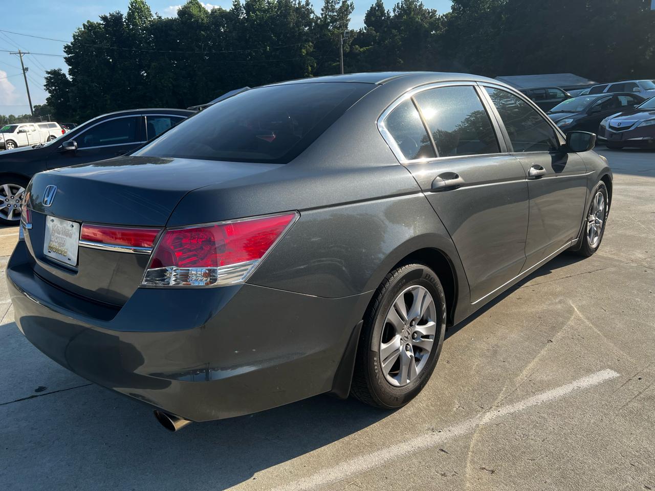 Honda Accord LX-P Sedan AT 2011