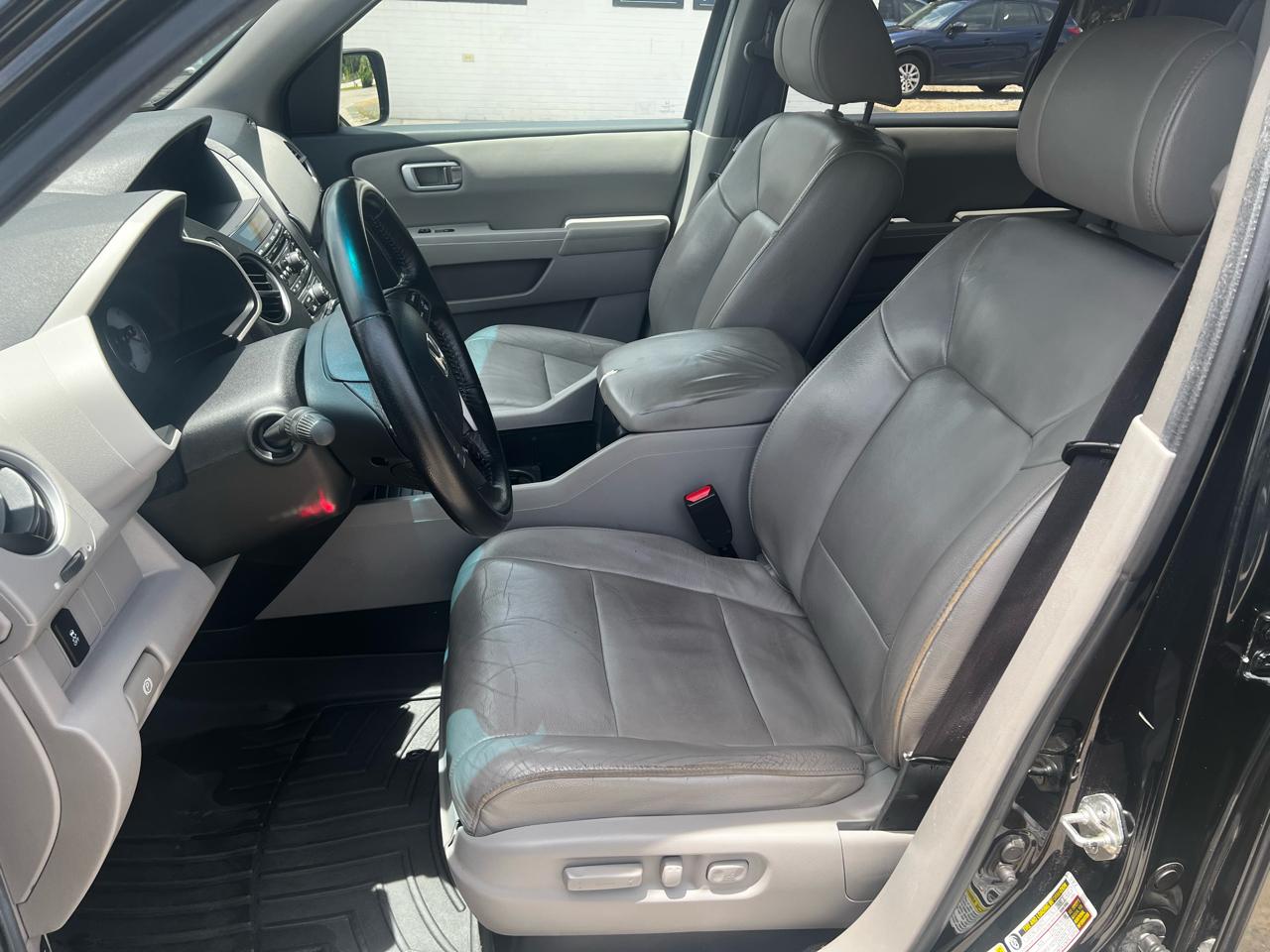 Honda Pilot EX-L 2WD 5-Spd AT 2012