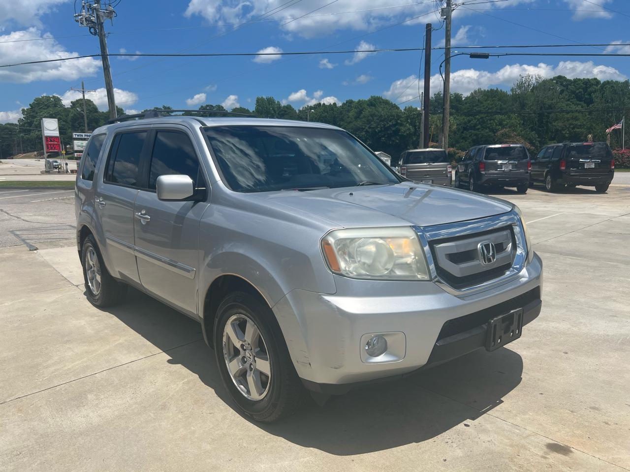 2011 Honda Pilot EX-L 4WD 5-Spd AT with Navigation