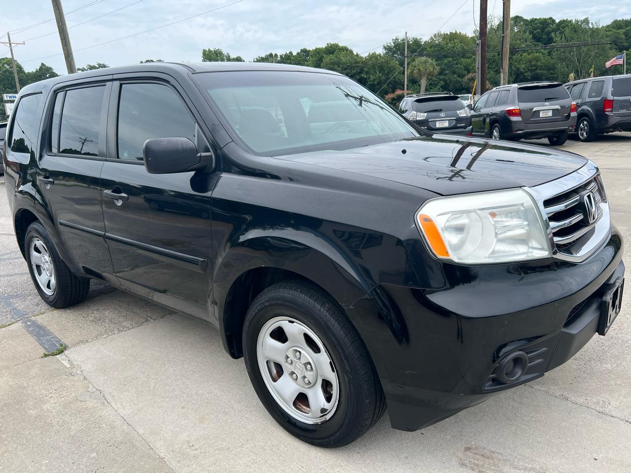 2012 Honda Pilot LX 2WD 5-Spd AT