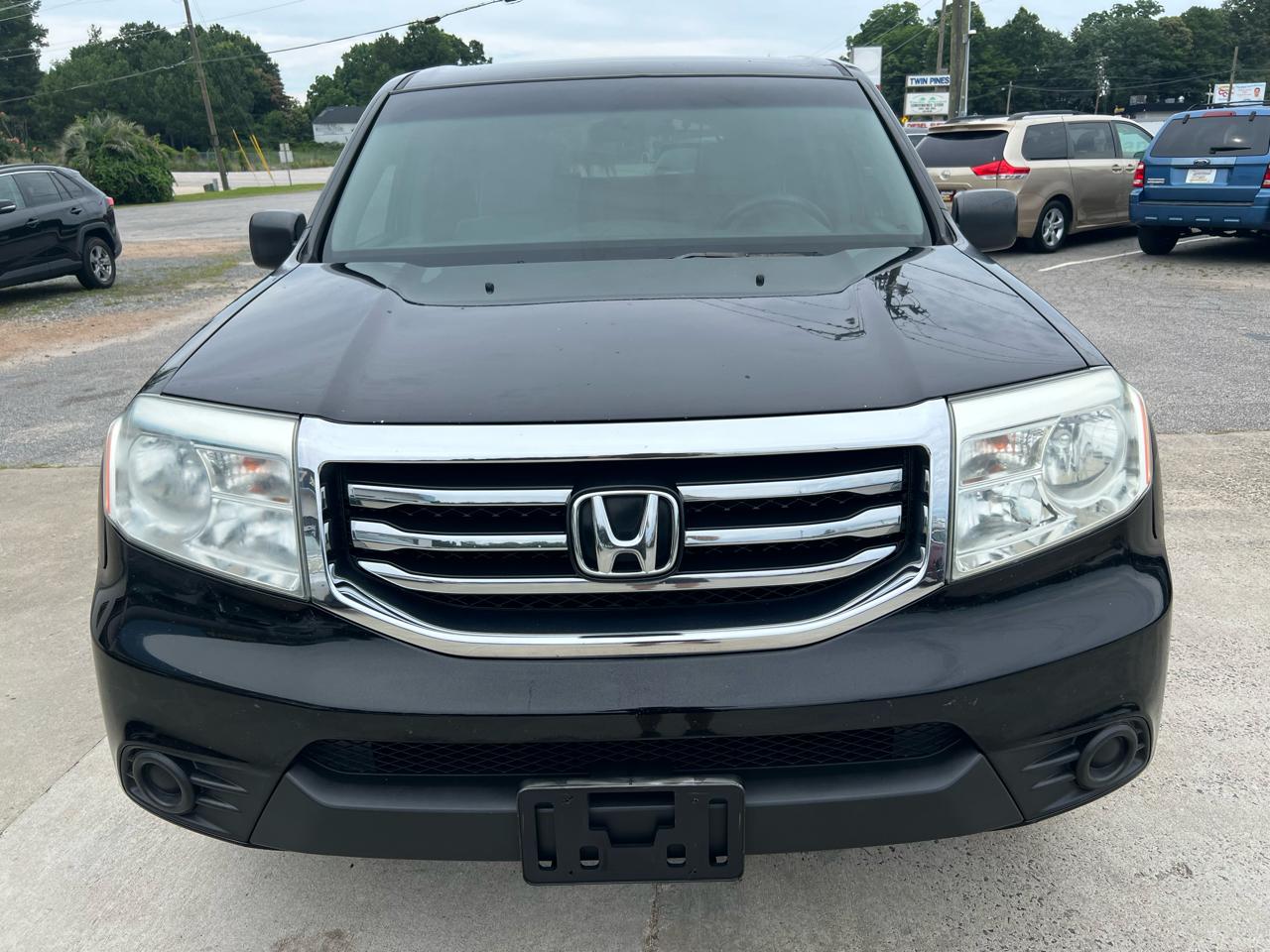 Honda Pilot LX 2WD 5-Spd AT 2012