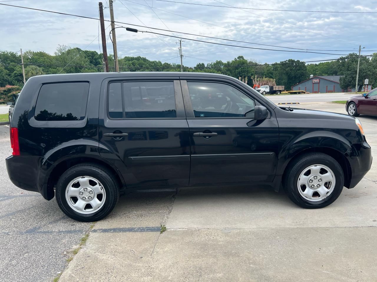 Honda Pilot LX 2WD 5-Spd AT 2012