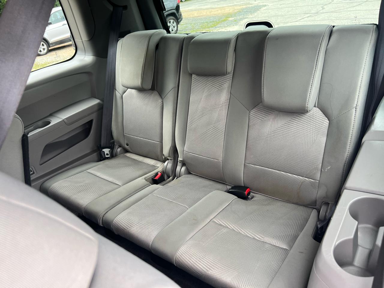 Honda Pilot LX 2WD 5-Spd AT 2012
