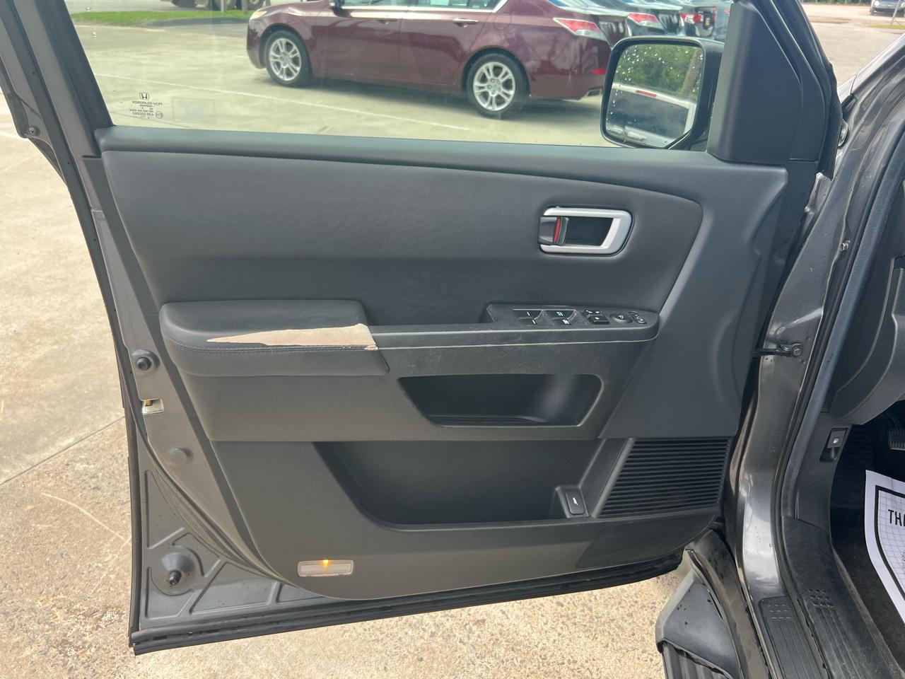 Honda Pilot EX-L 2WD 5-Spd AT with DVD 2012