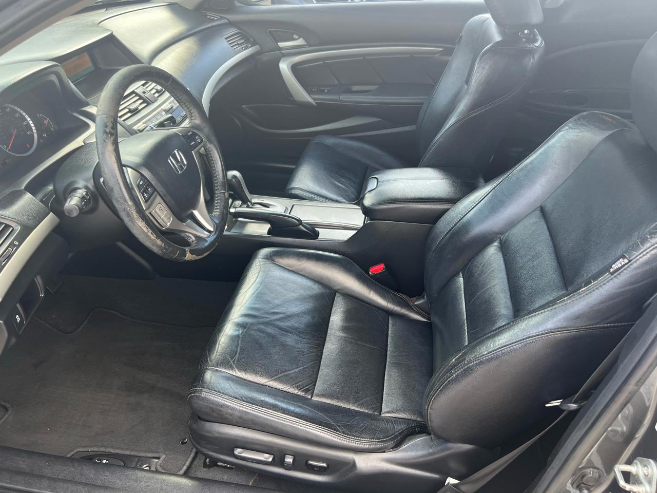 Honda Accord EX-L V6 Coupe AT 2012