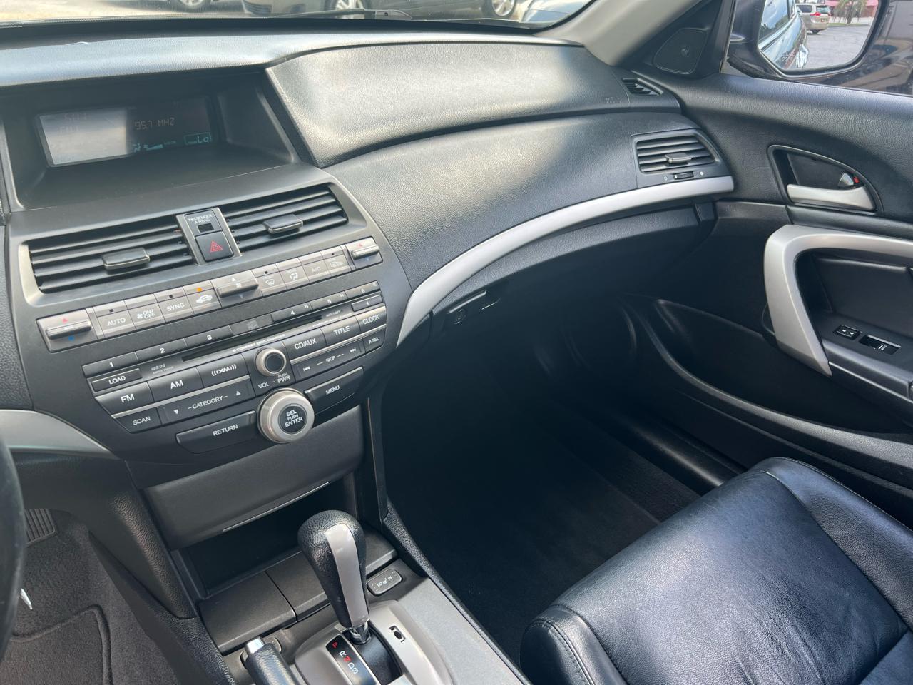 Honda Accord EX-L V6 Coupe AT 2012
