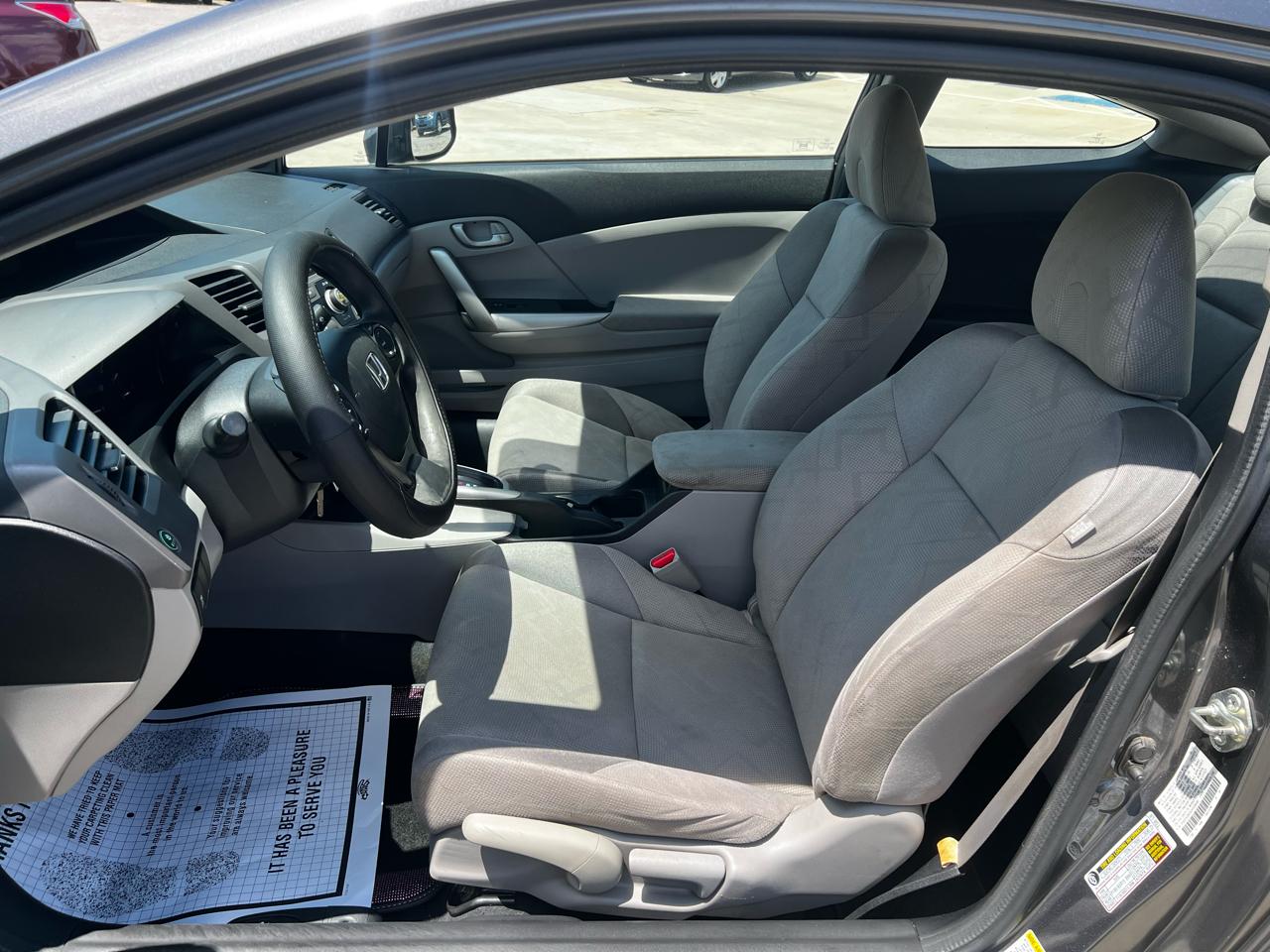 Honda Civic LX Coupe 5-Speed AT 2012