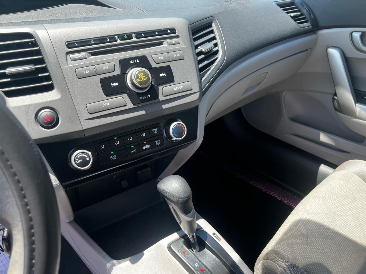Honda Civic LX Coupe 5-Speed AT 2012