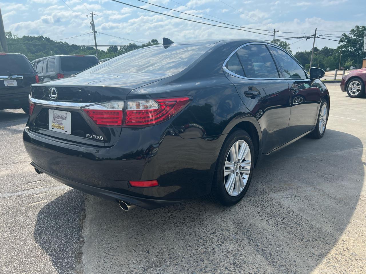 Lexus ES 350 Sedan 2015
