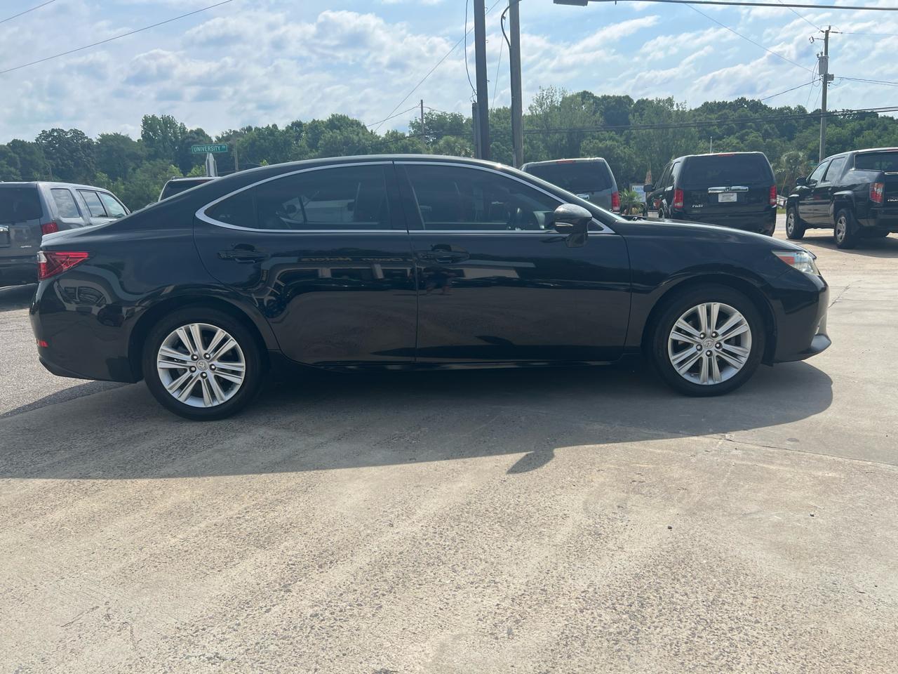Lexus ES 350 Sedan 2015