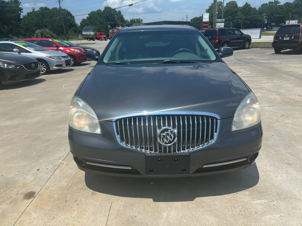 Buick Lucerne CXL 2011