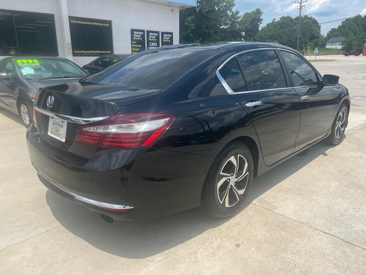 Honda Accord LX Sedan CVT 2017