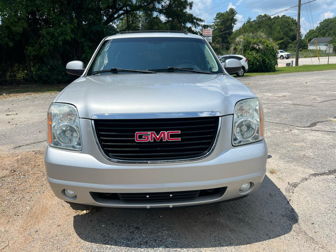 GMC Yukon XL SLT 1/2 Ton 4WD 2014