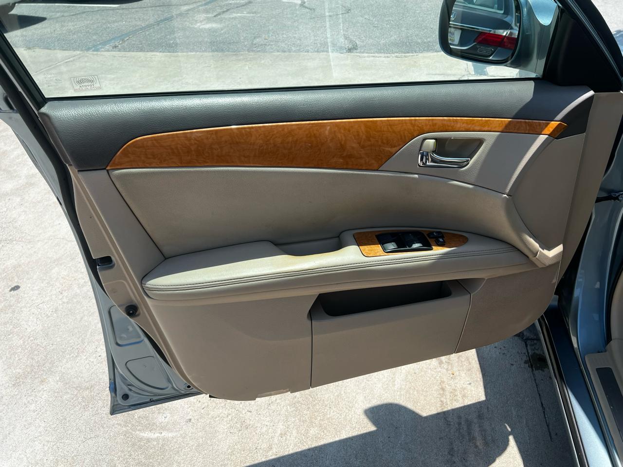 Toyota Avalon XLS 2007