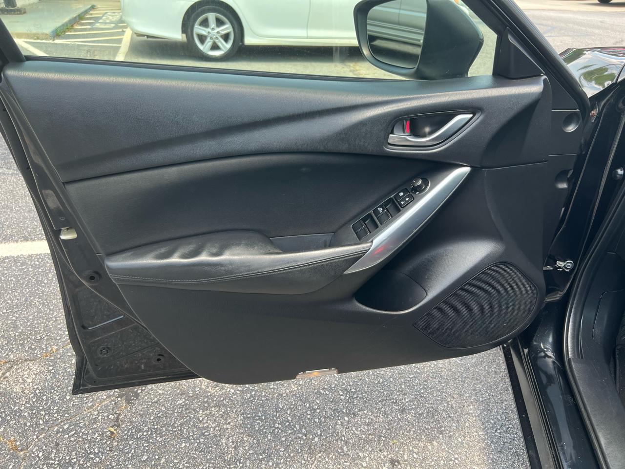 Mazda MAZDA6 i Sport AT 2014