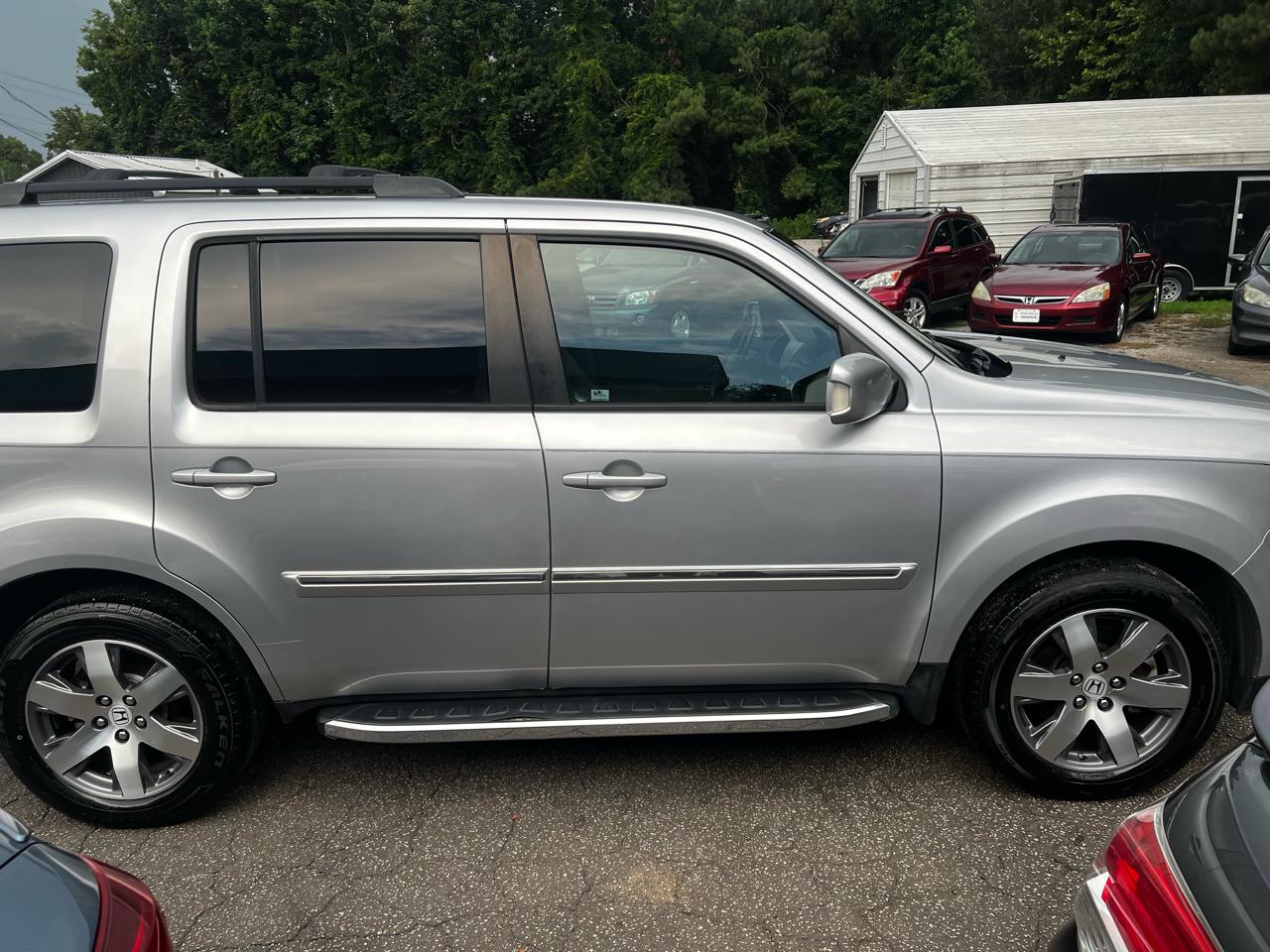 Honda Pilot Touring 4WD 5-Spd AT with DVD 2015