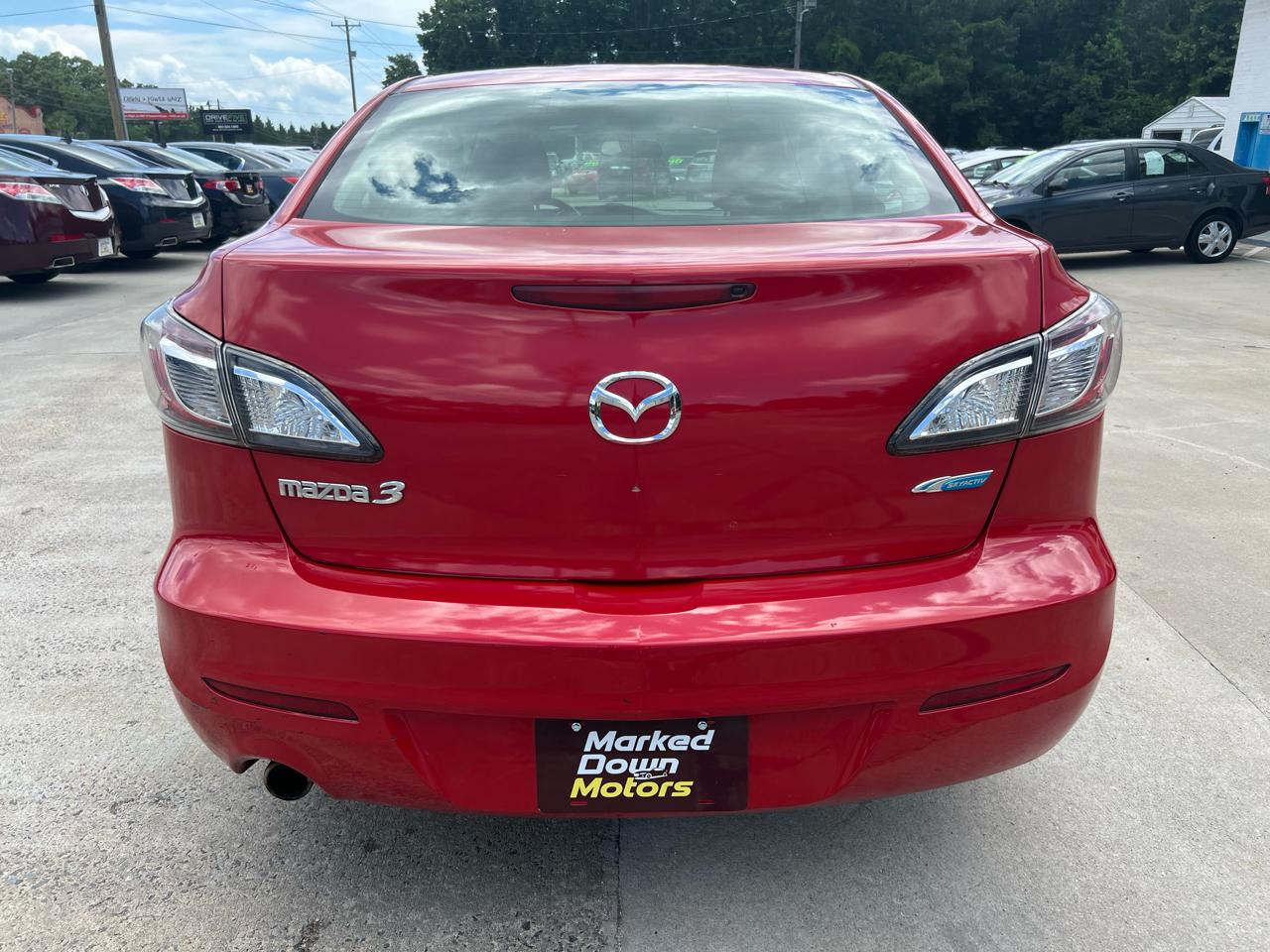Mazda MAZDA3 i Touring AT 4-Door 2013