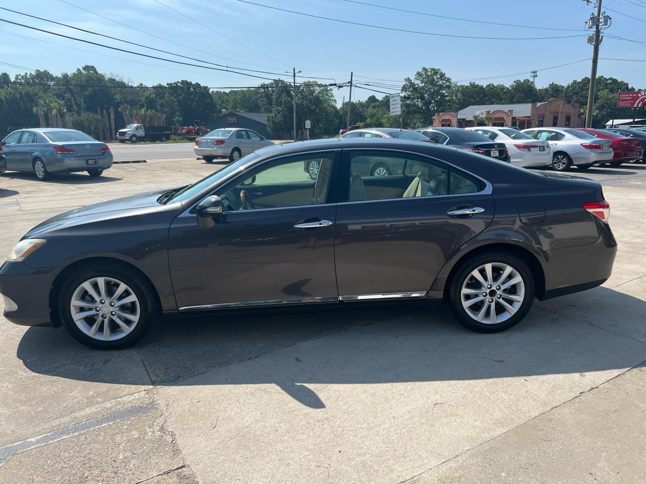 Lexus ES 350 Sedan 2010