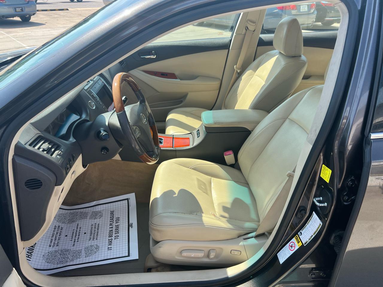 Lexus ES 350 Sedan 2010