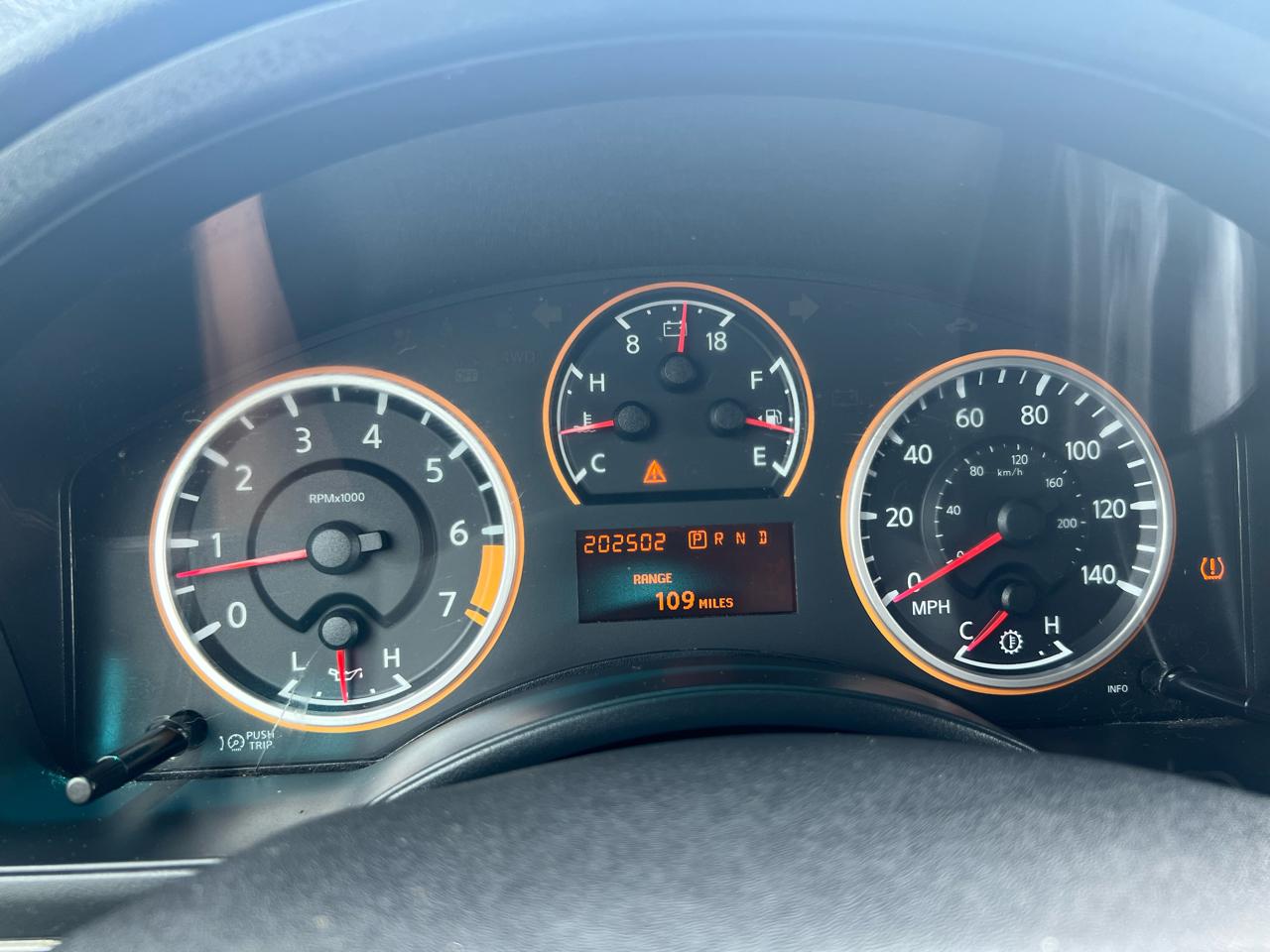 Nissan Armada SL 2WD 2013