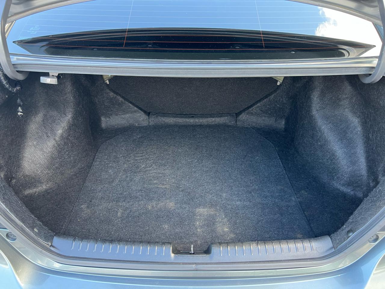 Honda Civic LX Sedan 5-Speed AT 2013