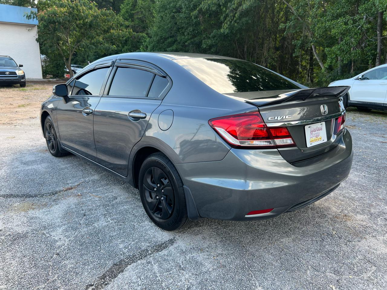 Honda Civic LX Sedan 5-Speed AT 2013